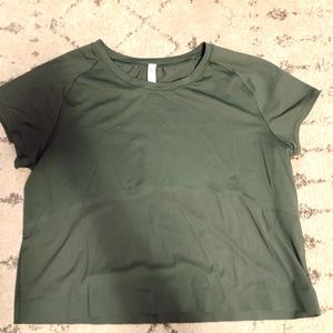 Lululemon short- sleeve workout top size